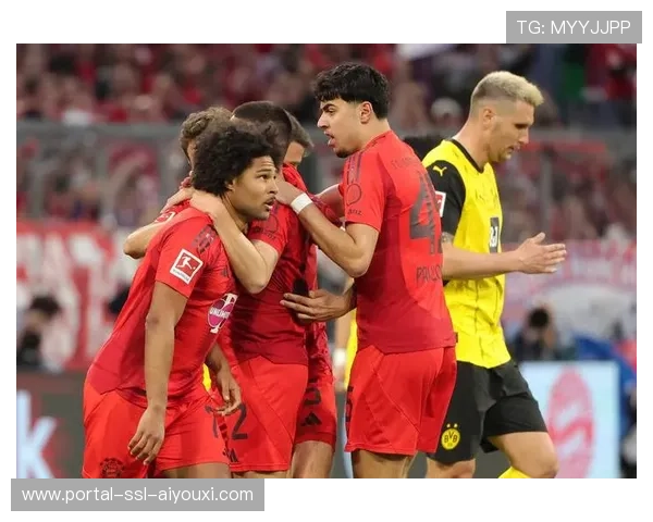 汉堡5-4-1阵型限制拜仁边路渗透，南北德比平局改写保级格局