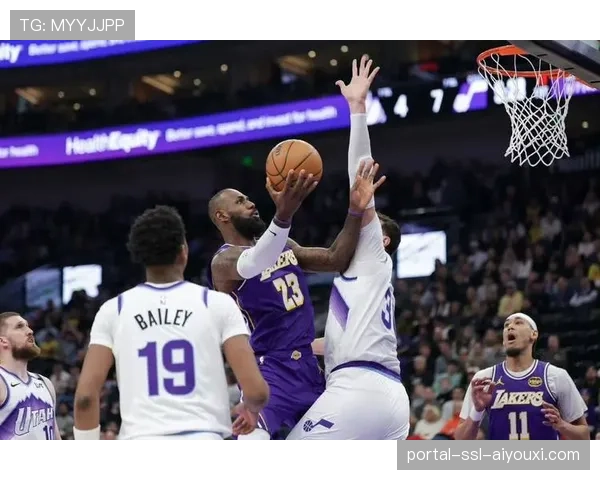 战报:国王队极致空间战术击穿爵士防守体系,三分命中数创赛季新高 战报:国王队极致空间战术击穿爵士防守体系,三分命中数创赛季新高